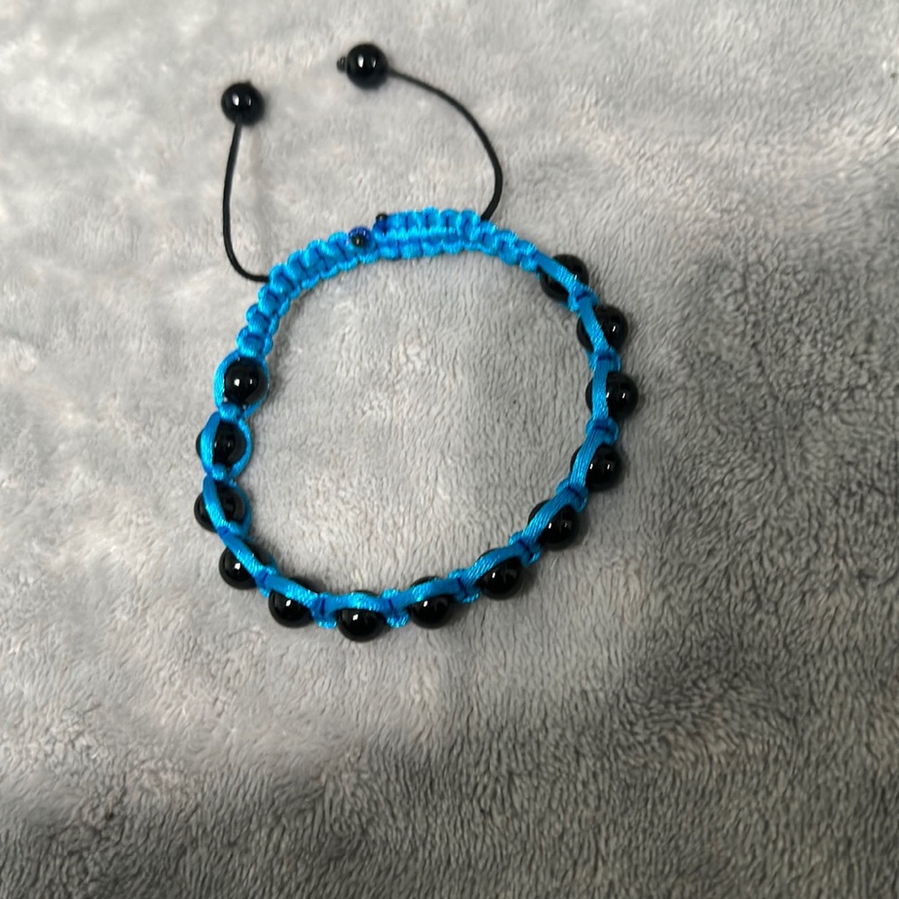 BLUE ROPE BLACK MACRAME TIE UP BRACELET